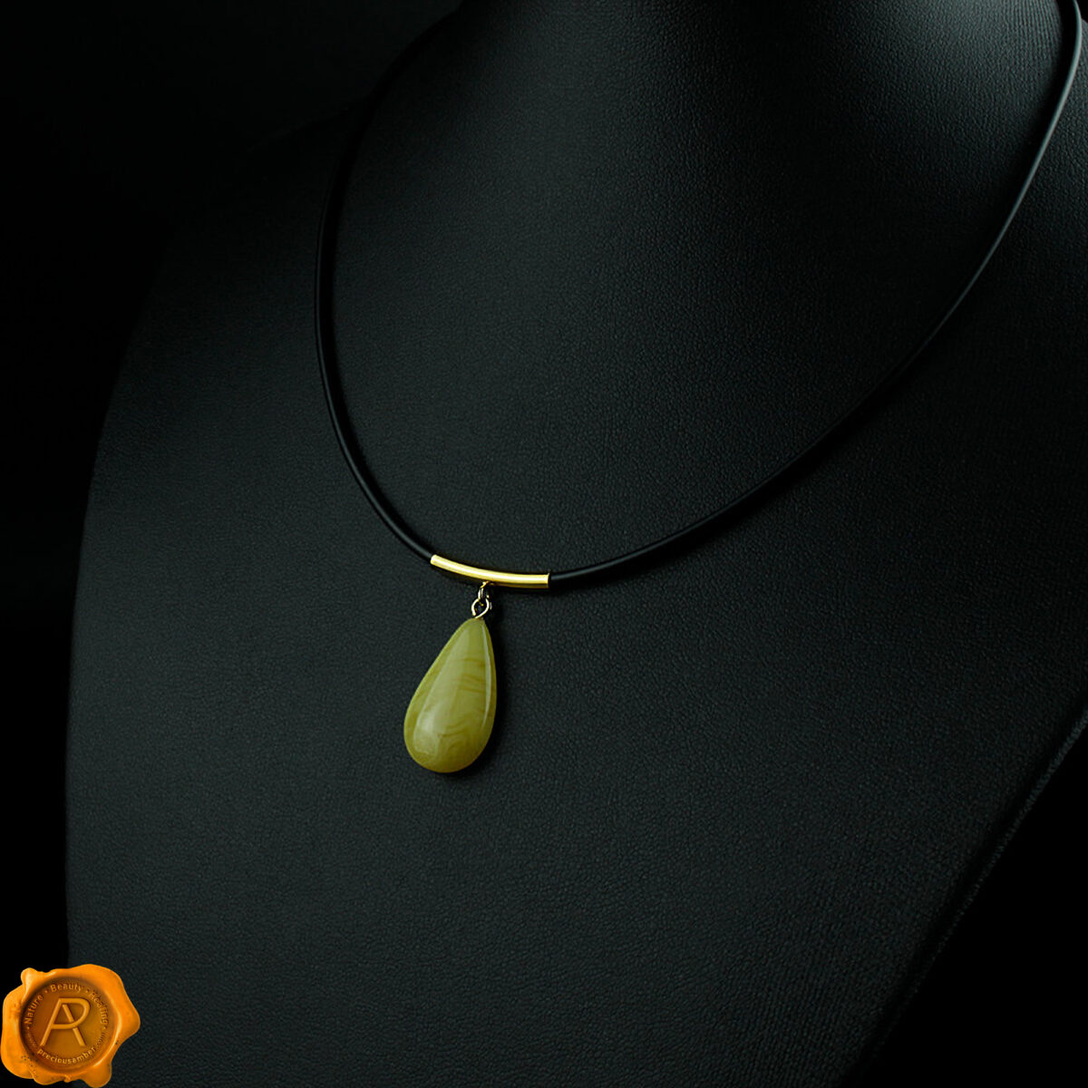 Amber Gold Choker Pendant - Image 3
