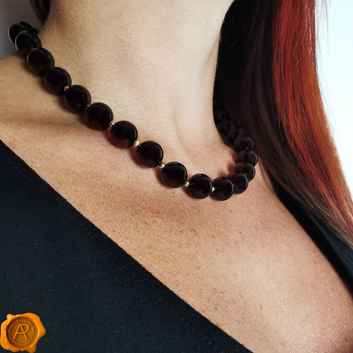 Black Cherry Amber Gold Necklace - Image 2
