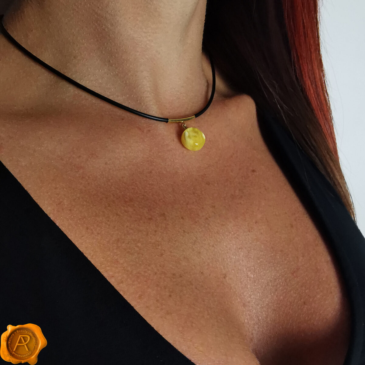 Amber Gold Choker Pendant - Image 2