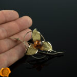 Amber Gold Flower Brooch - Image 2