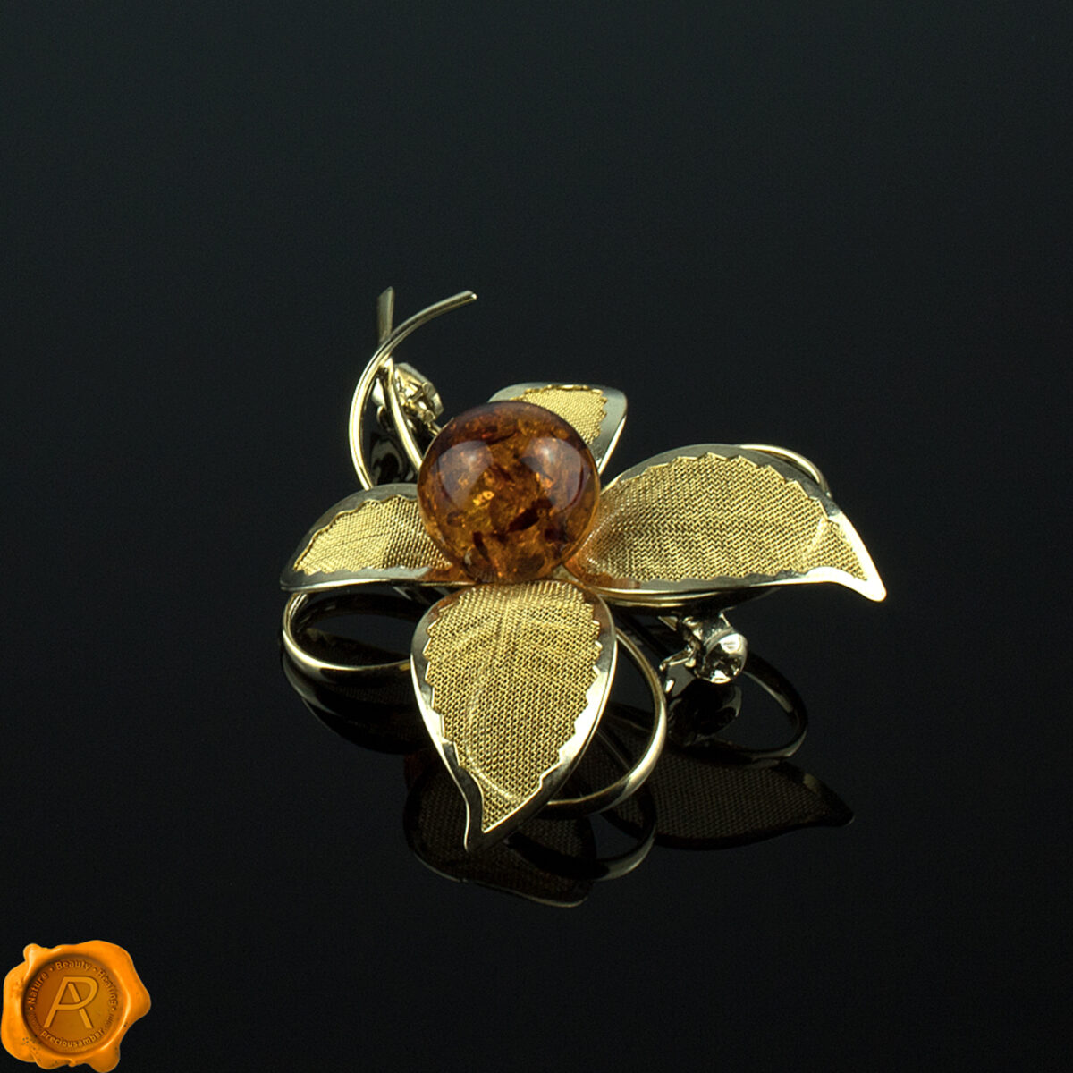 Graceful Amber Gold Brooch - Image 3