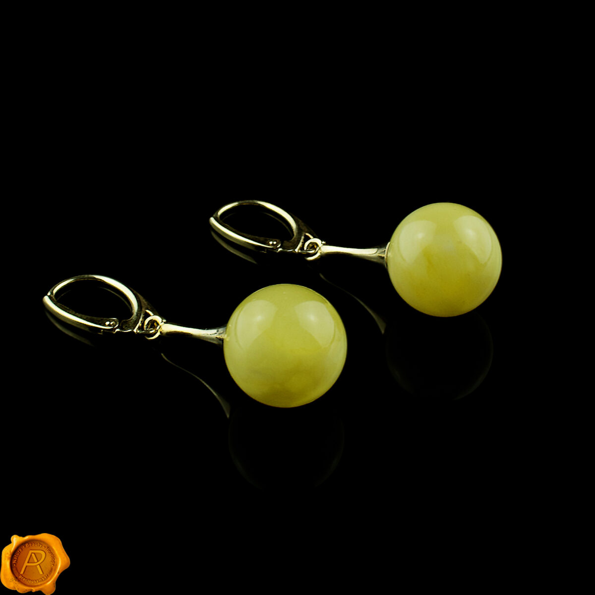 Butterscotch Amber Gold Sphere - Image 6