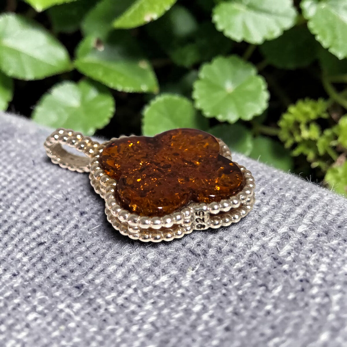 Honey Baltic Amber Four Leaf Luck Clover Silver Teardrop Pendant Charm Drop Gemstone Necklace Irish Jewellery