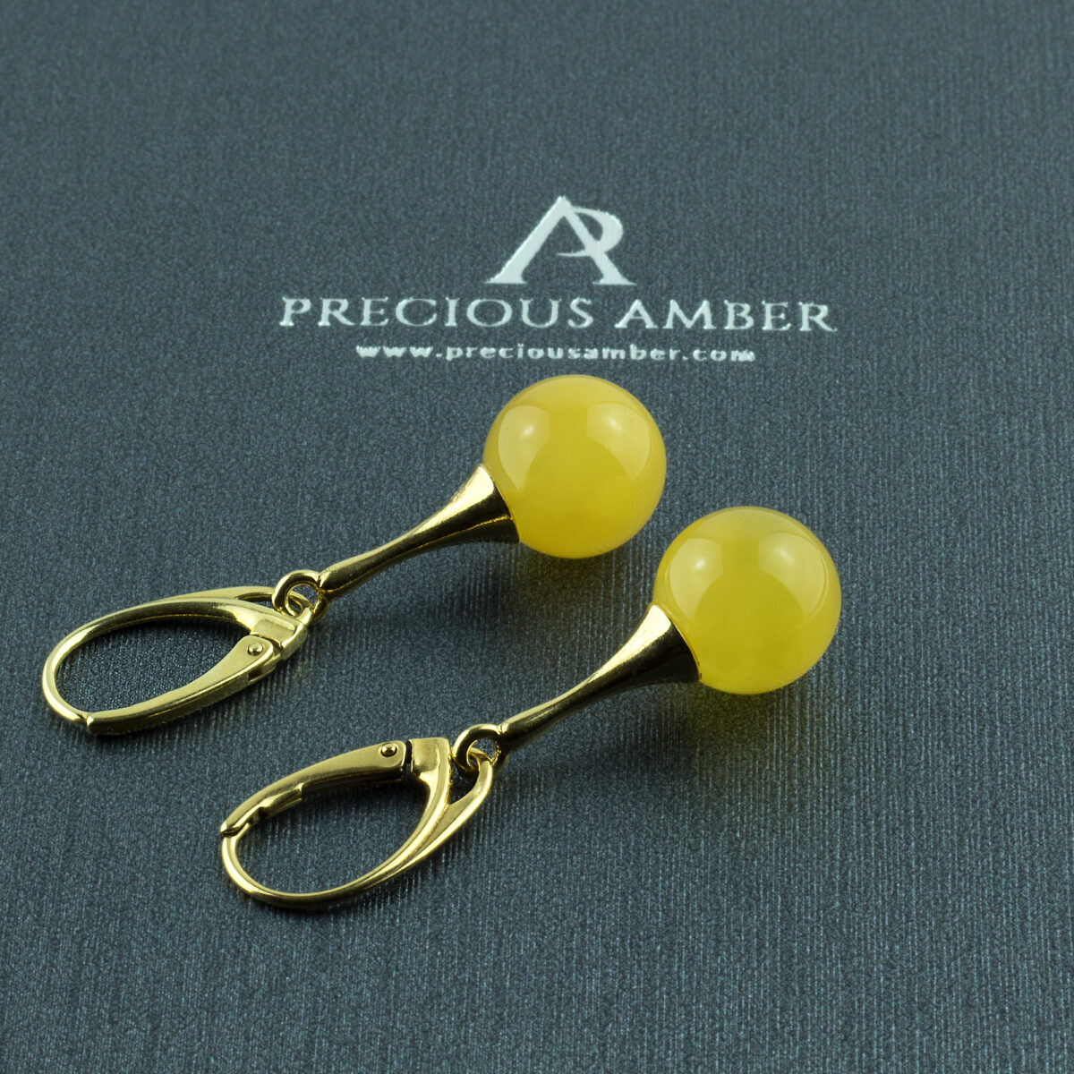 Butterscotch Amber Gold Sphere - Image 4