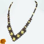Luxury Amber V Necklace - Image 2