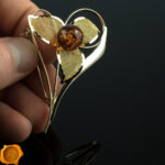 Amber Gold Flower Brooch - Image 3