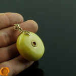 Amber Gold Donut Pendant - Image 4