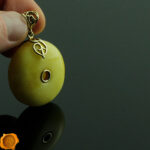 Amber Gold Donut Pendant - Image 5