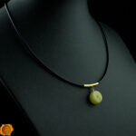 Amber Gold Choker Pendant - Image 4