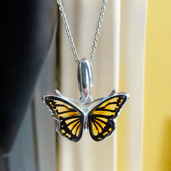 Dainty Small Butterfly Pendant Necklace Girls Women, Baltic Amber Tiny Charm Drop Teardrop Silver Gemstone Butterfly Lover Gifts Jewelry