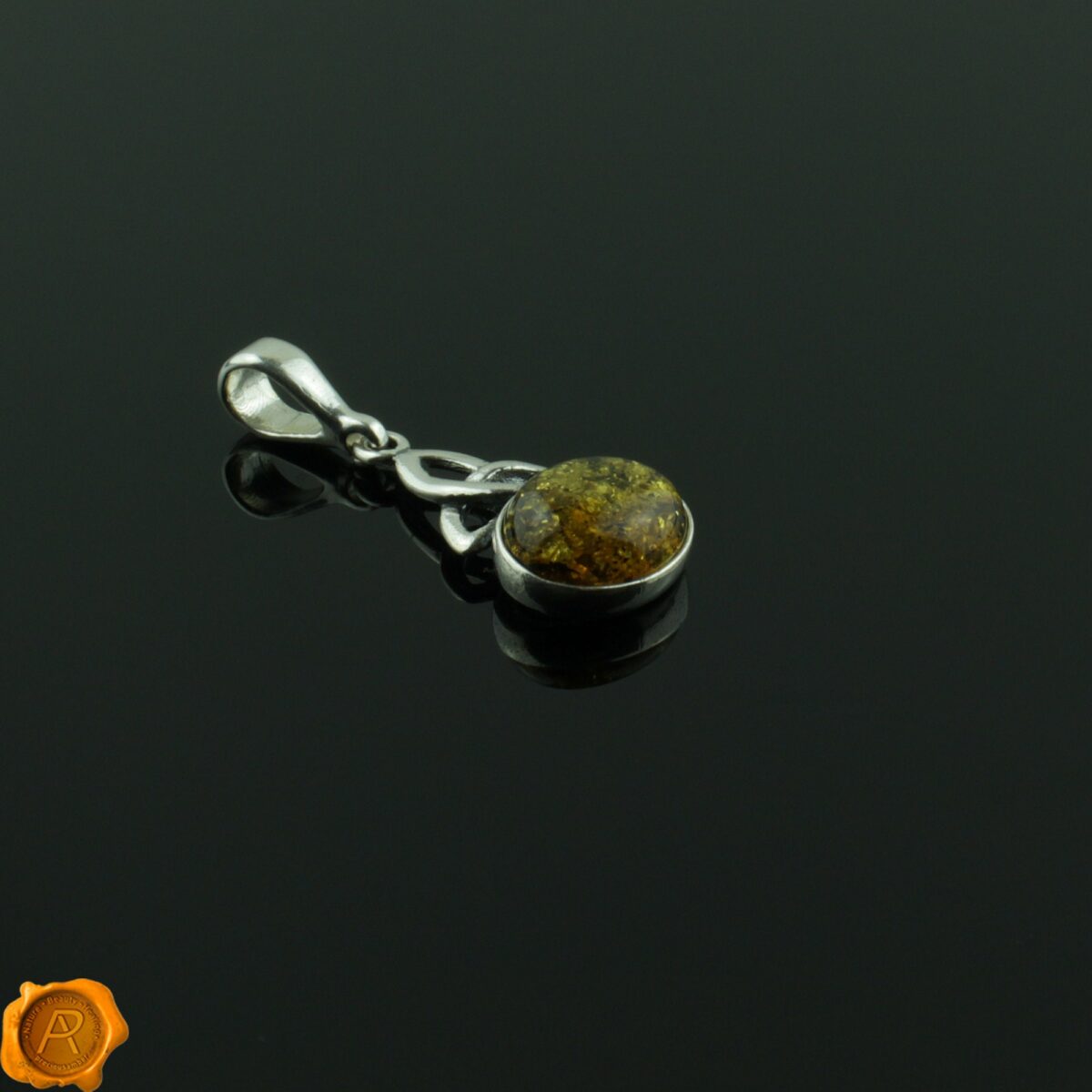 Celtic Green Amber Pendant - Image 2