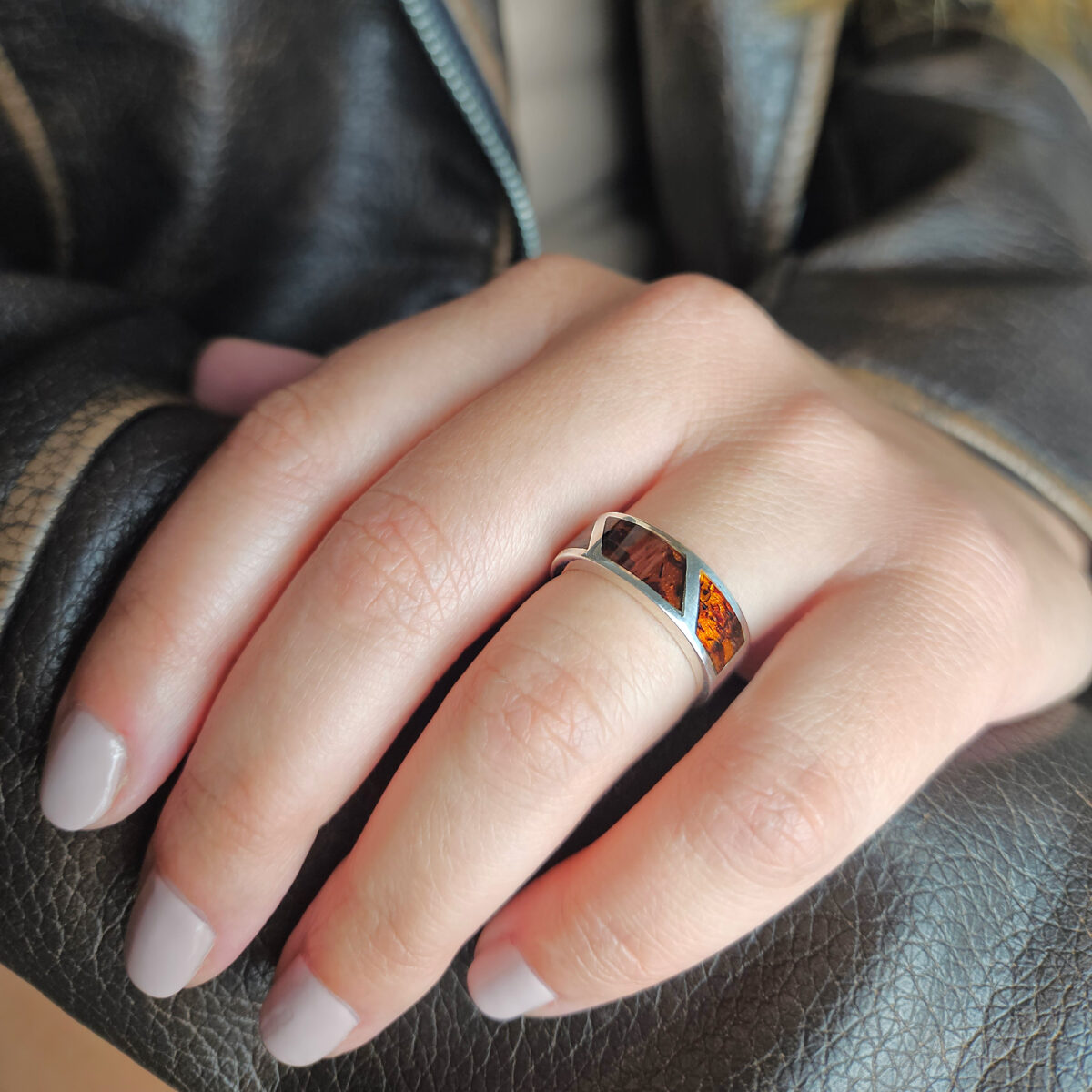 Large Cognac Amber Silver Ring - Image 2