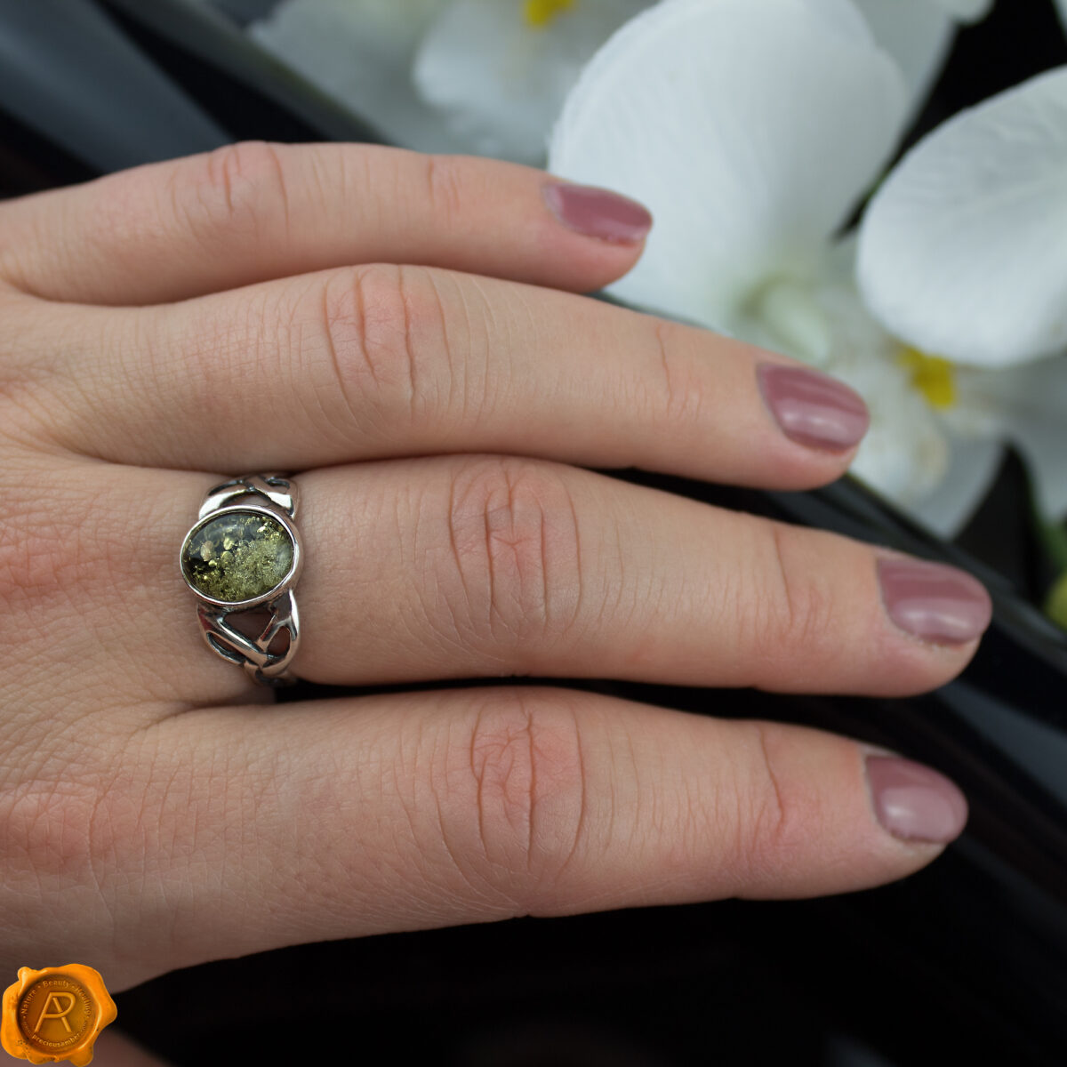 Celtic Green Amber Ring - Image 2