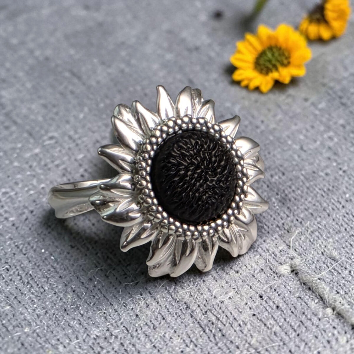 Carved Amber Sunflower Wrap Around Ring Silver - Image 6