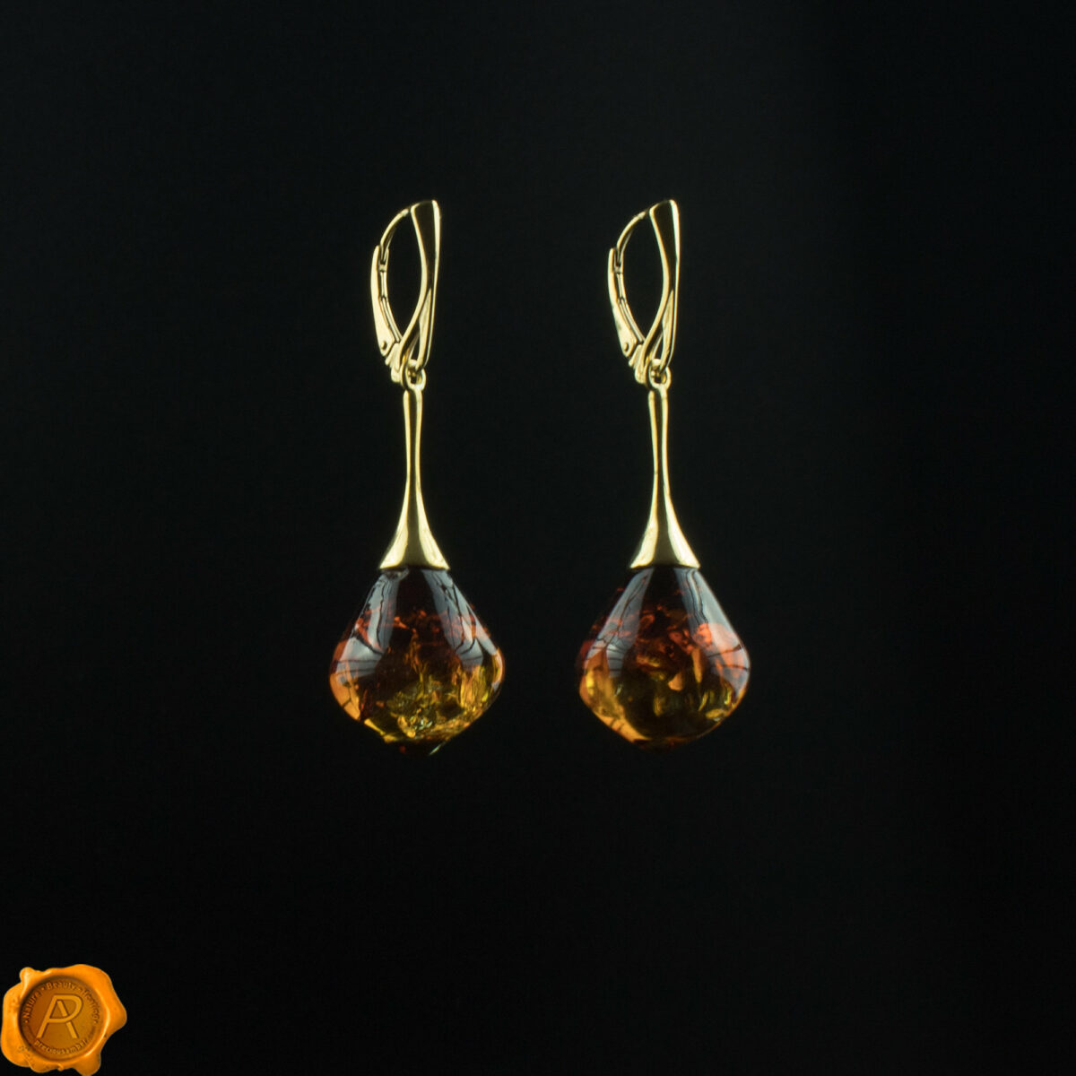 Luxurious Amber Gold Earrings - Image 2