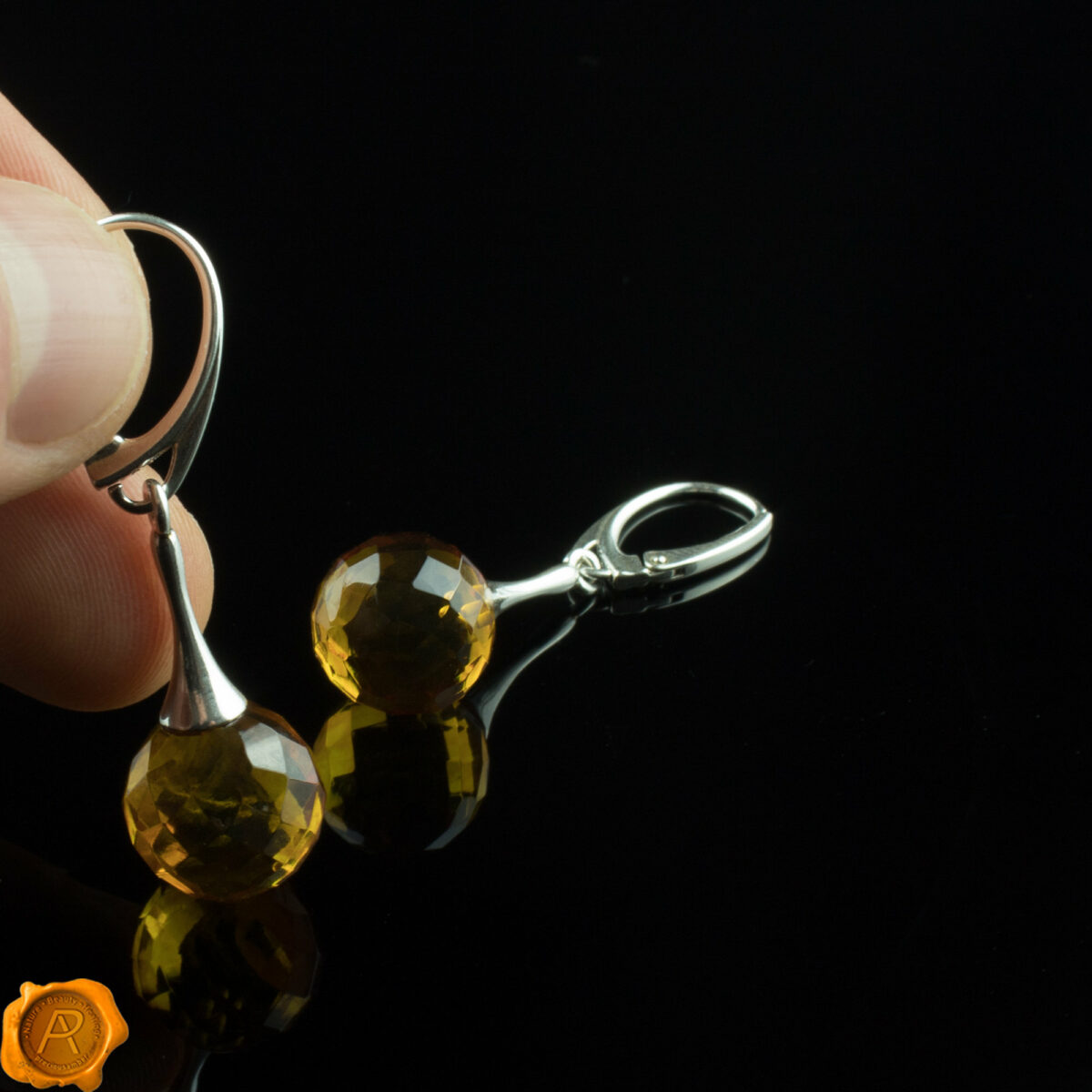 Faceted Amber Silver Earrings - Image 4