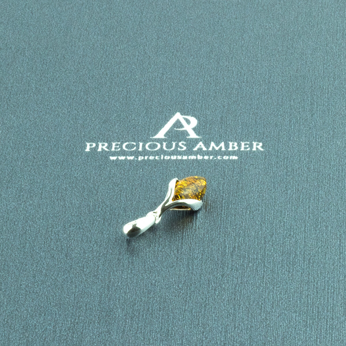 Dainty Green Amber Pendant - Image 1