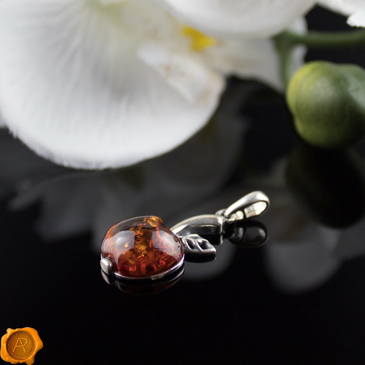 Amber Apple Pendant - Image 2