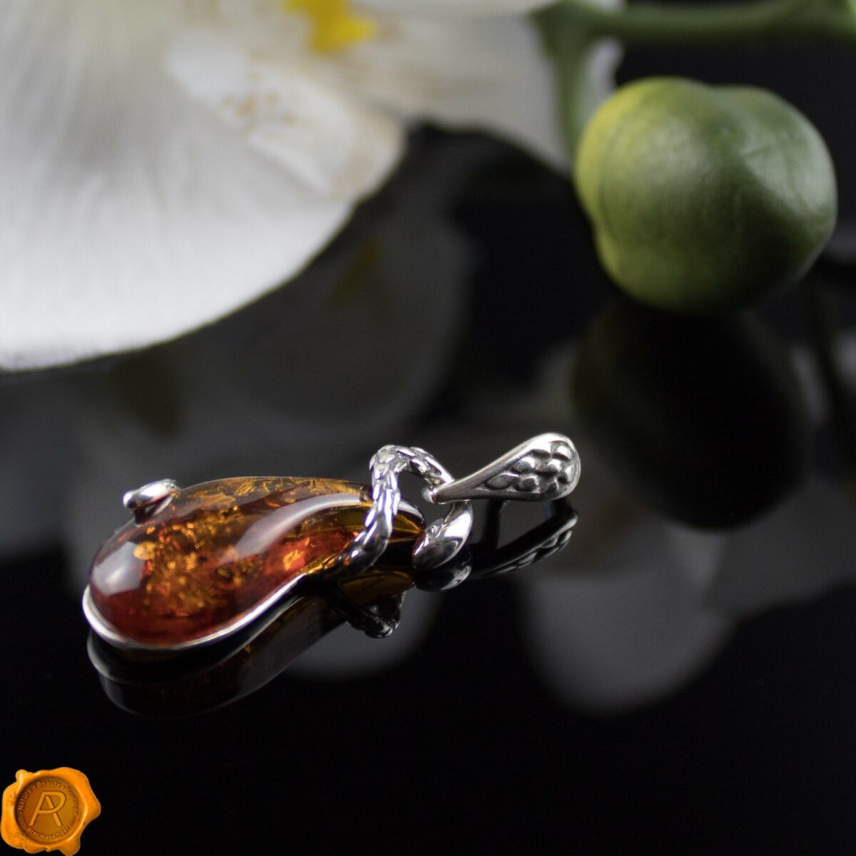 Amber Snake Teardrop Pendant - Image 3
