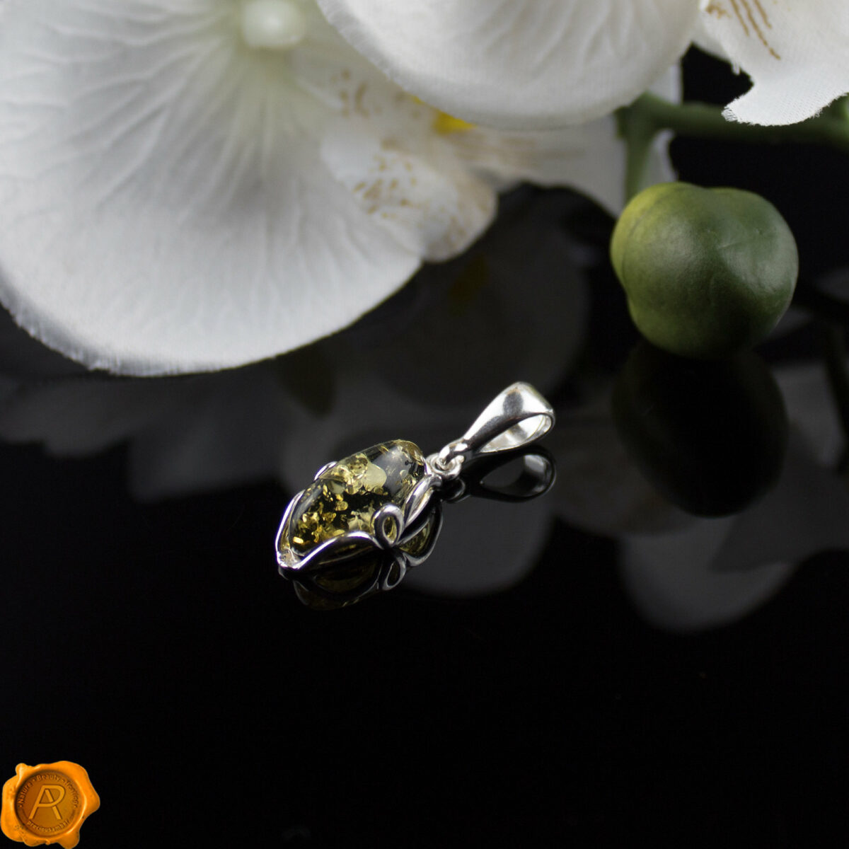 Green Amber Silver Pendant - Image 4
