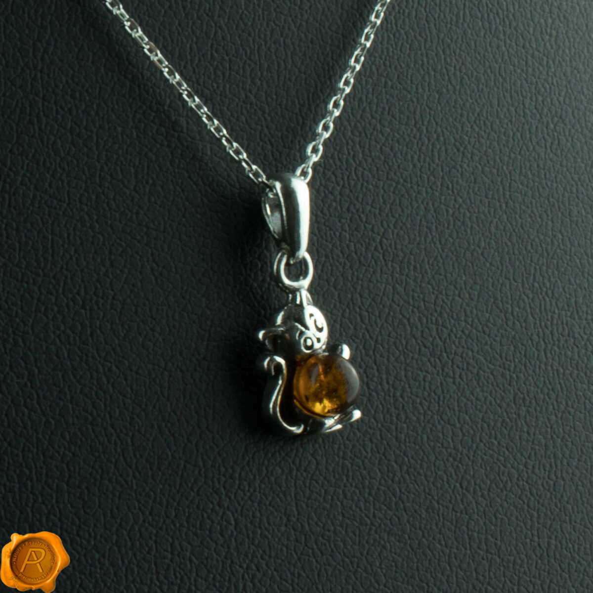 Dainty Kitty Amber Pendant - Image 1