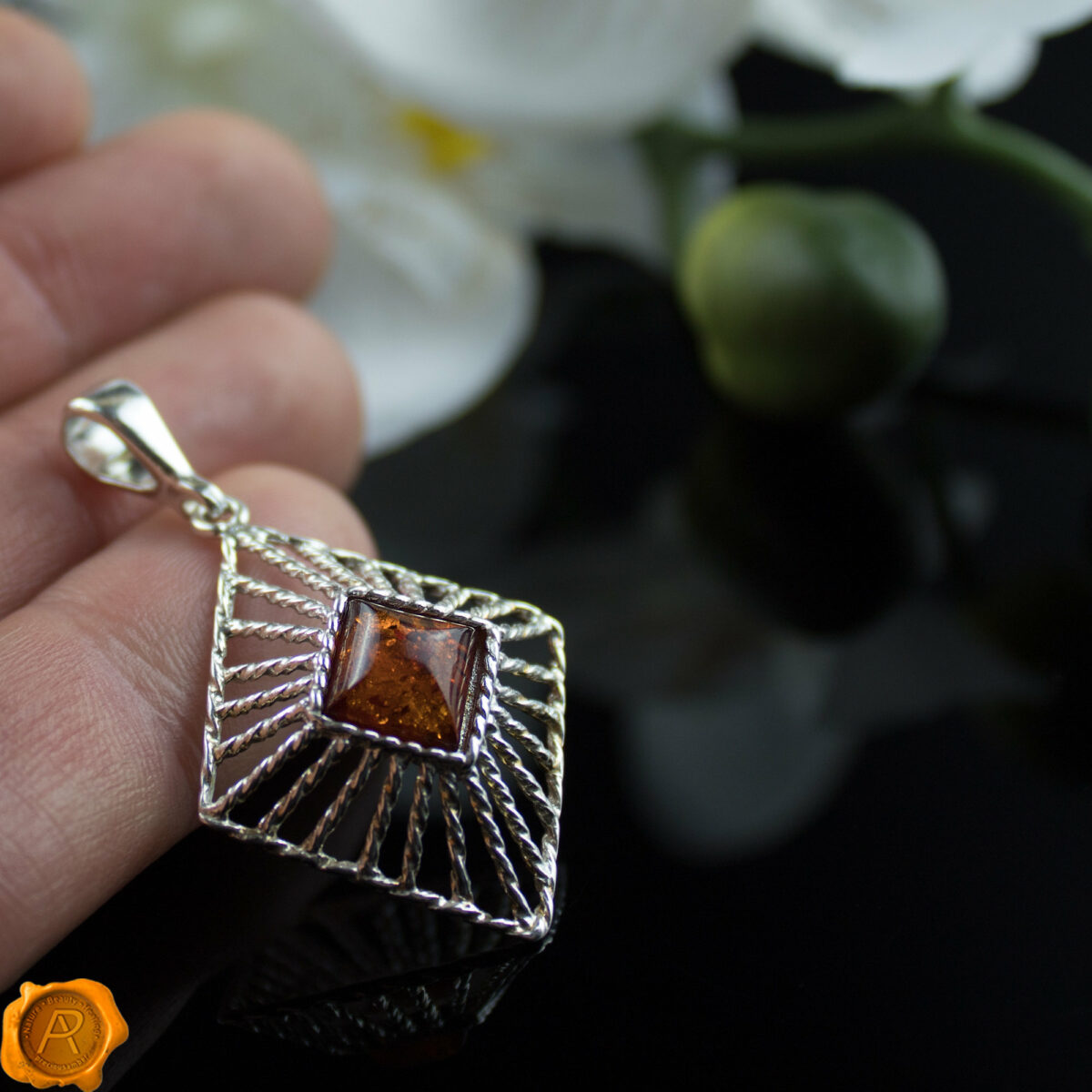 Geometric Amber Pendant - Image 5