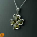 Green Amber Luck Clover Charm - Image 3