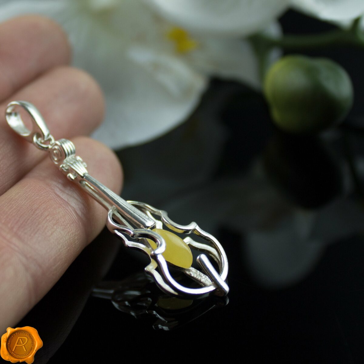 Amber Silver Violin Pendant - Image 3