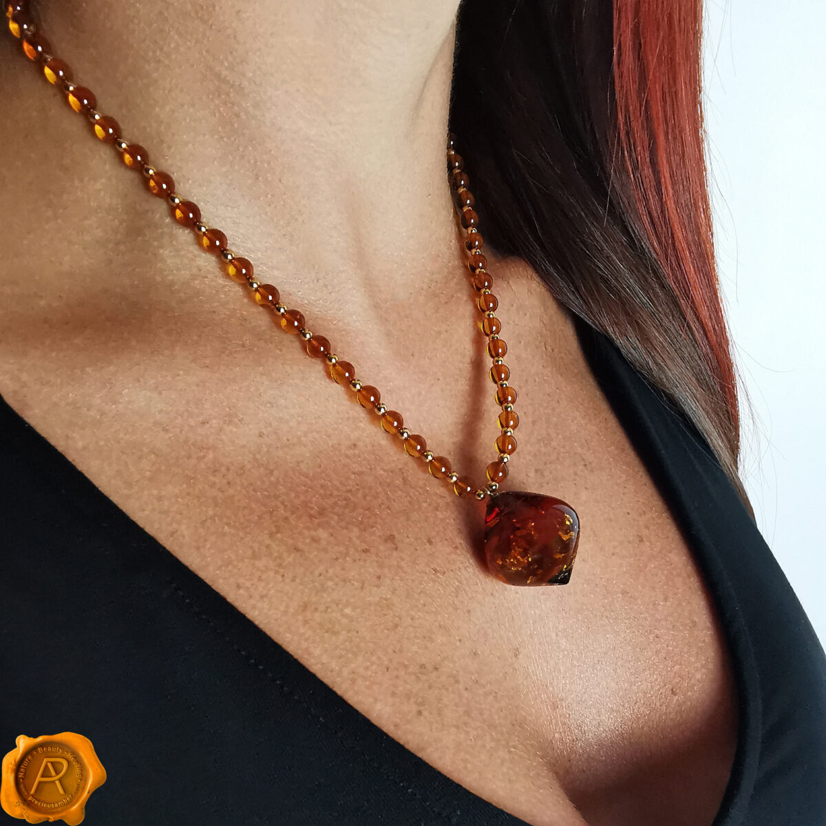 Large-Polished-Cognac-Baltic-Amber-Beads-Teardrop-Amulet-Gold-Pendant-Necklace-for-Women Amber Gold Pendant Necklace - Image 2