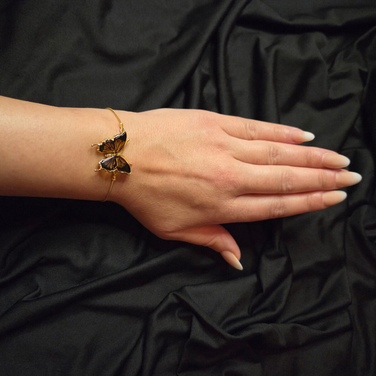 Large-Small-Butterfly-Tie-Bracelets-Gold-Baltic-Amber-Adjustable-Gemstone-Butterfly-Charm-Jewellery-Gift-Women