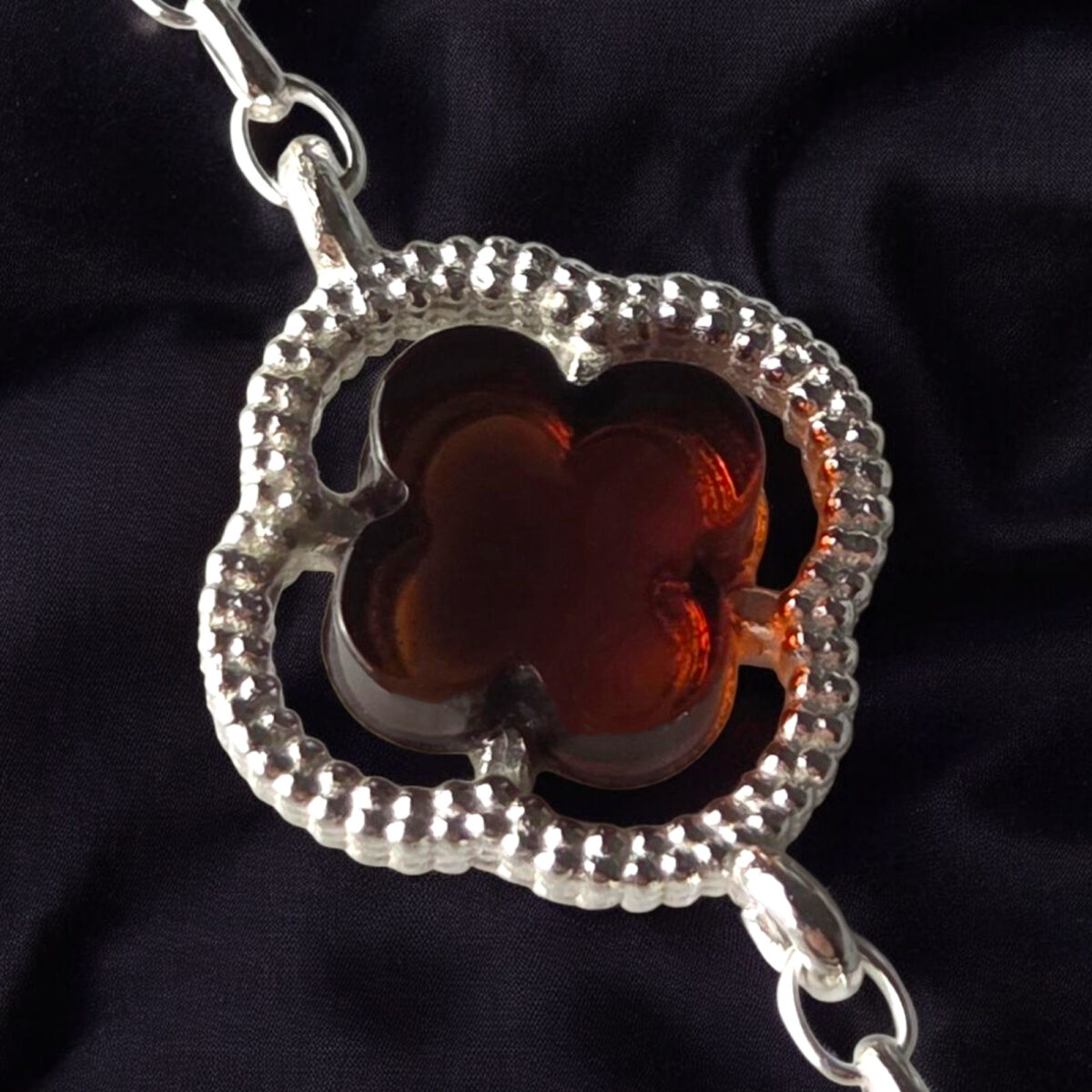 Red-Cherry-Four-Leaf-Clover-Silver-Link-Bracelet-Baltic-Amber-Gemstone-Crystal-Charm-Luck-Dainty-Irish-Jewellery-Women Four Leaf Clover Cherry Amber Silver Bracelet - Image 3
