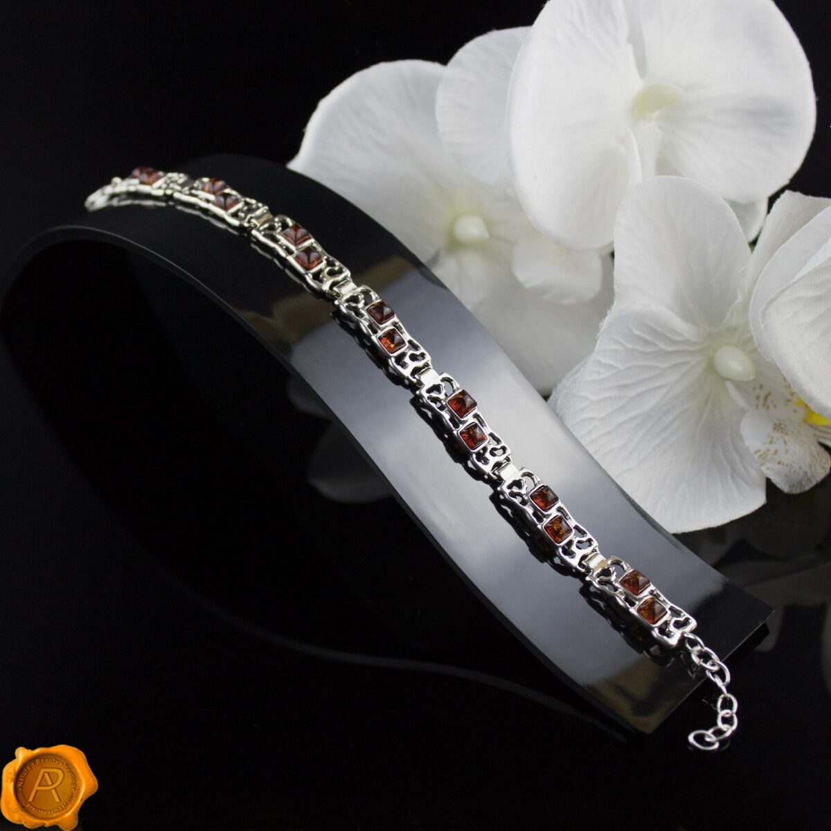 Amber Cube Silver Bracelet Subtle Amber Silver Bracelet - Image 4