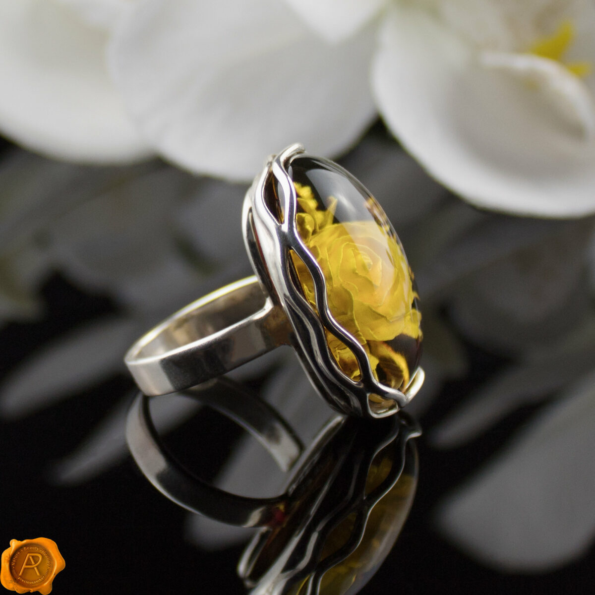 Amber Rose Cameo Ring - Image 3