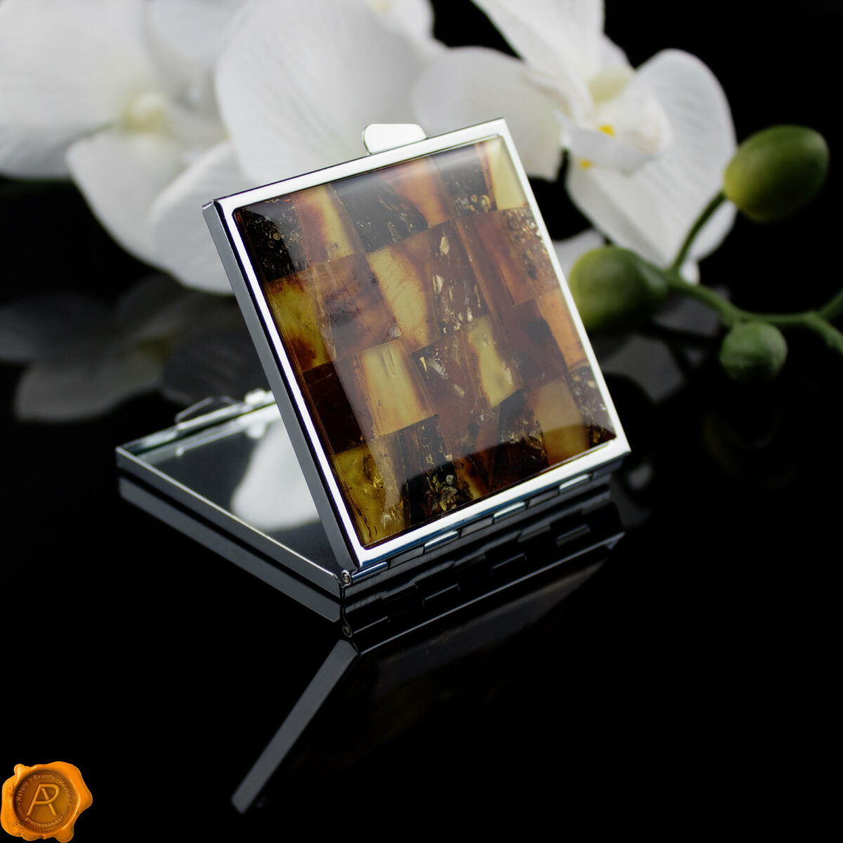 Luxurious Amber Pocket Mirror - Image 3