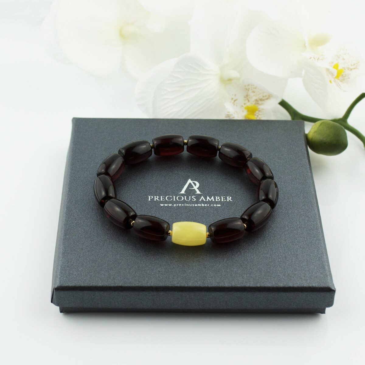Cherry Amber Gold Bracelet - Image 4
