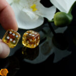Amber Dice 14 x 14mm - Image 3