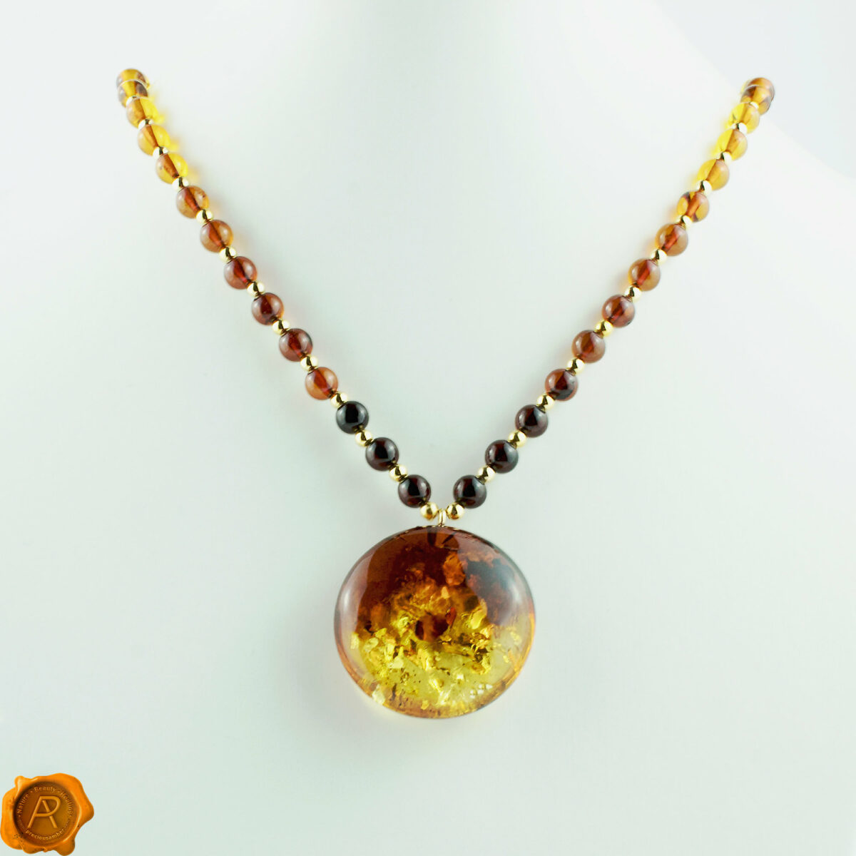 Amber Gold Amulet Necklace - Image 4