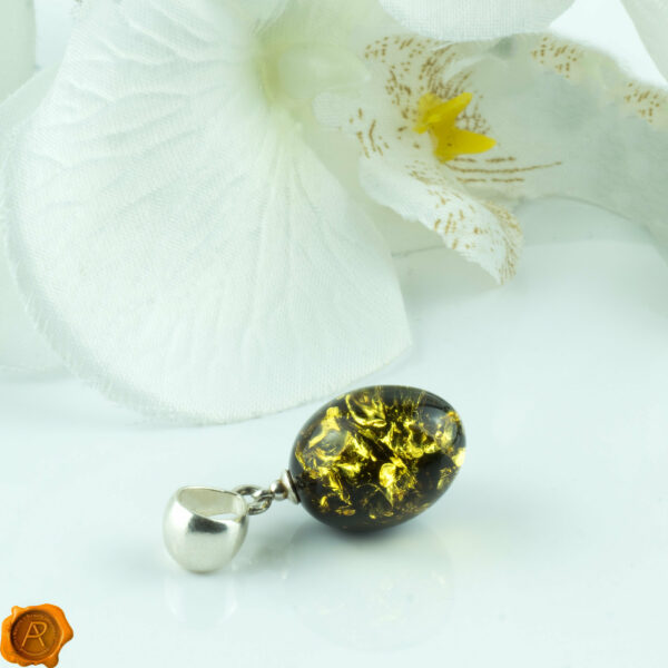 Green Amber Dainty Olive