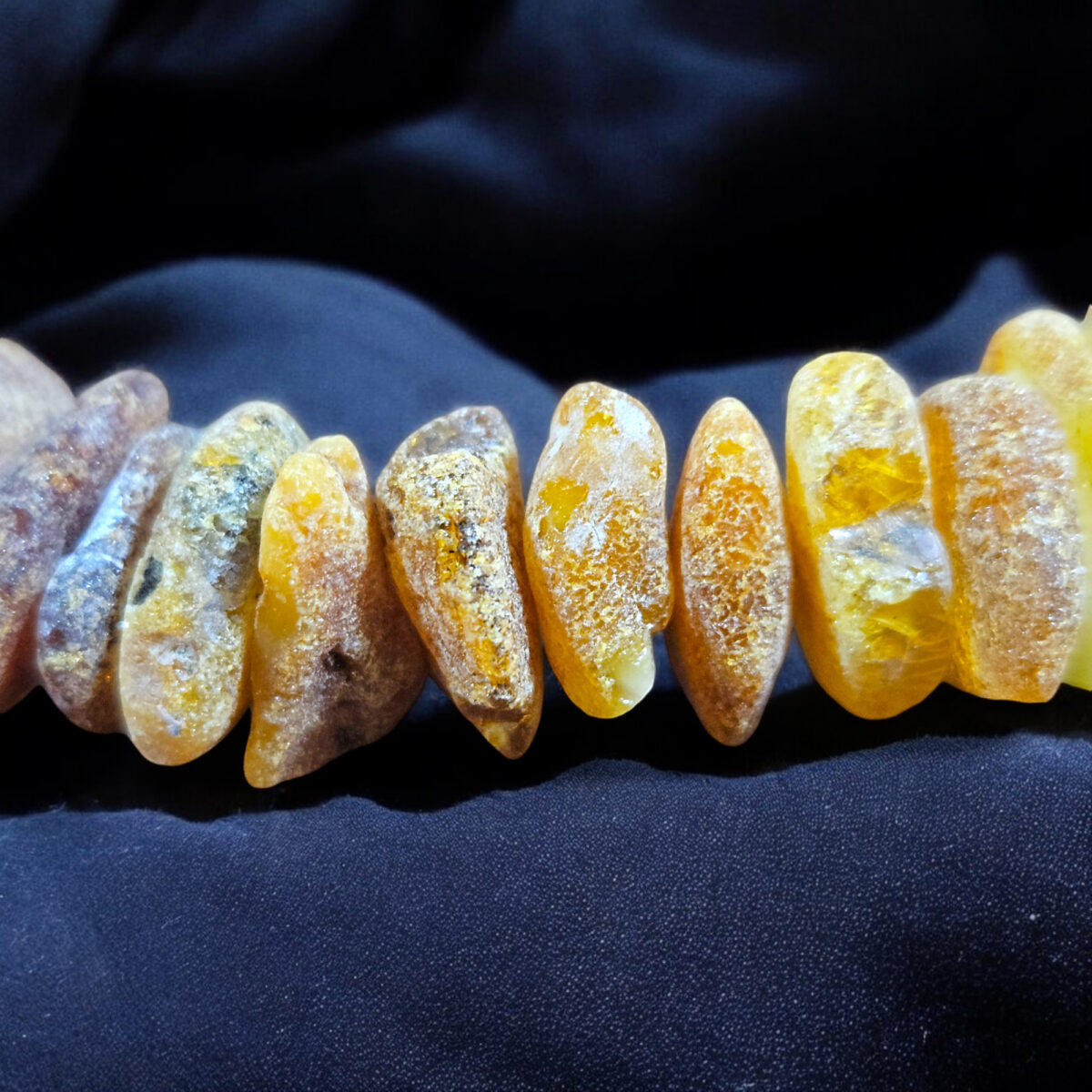 Amber Pet Collar - Image 2