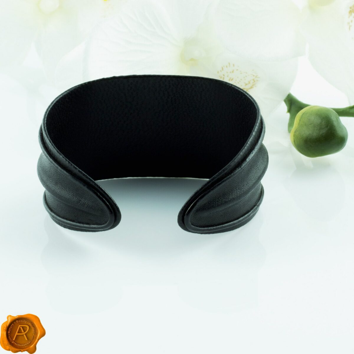 Rare Green Large Baltic Amber Leather Bracelet Green Amber Leather Bracelet - Image 5