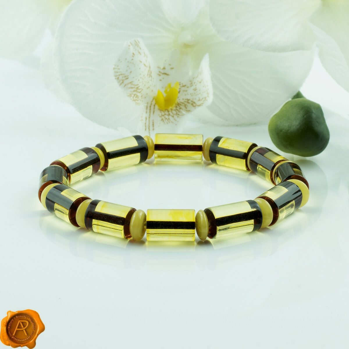 Green Amber Bracelet - Image 1