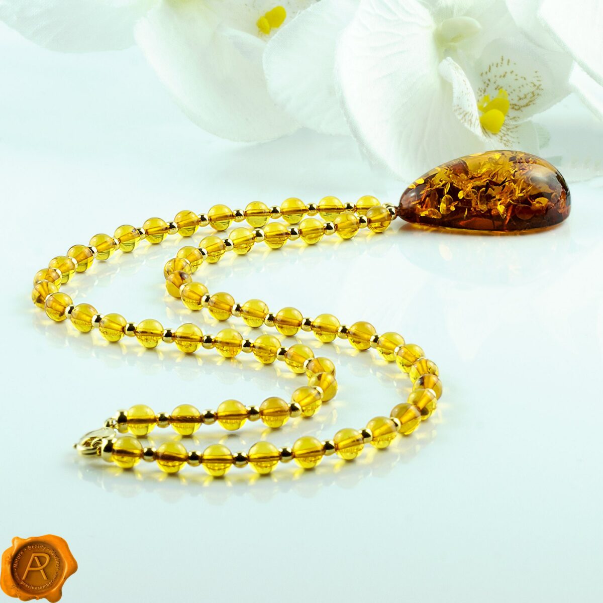 Luxurious Amber Teardrop Necklace - Image 3