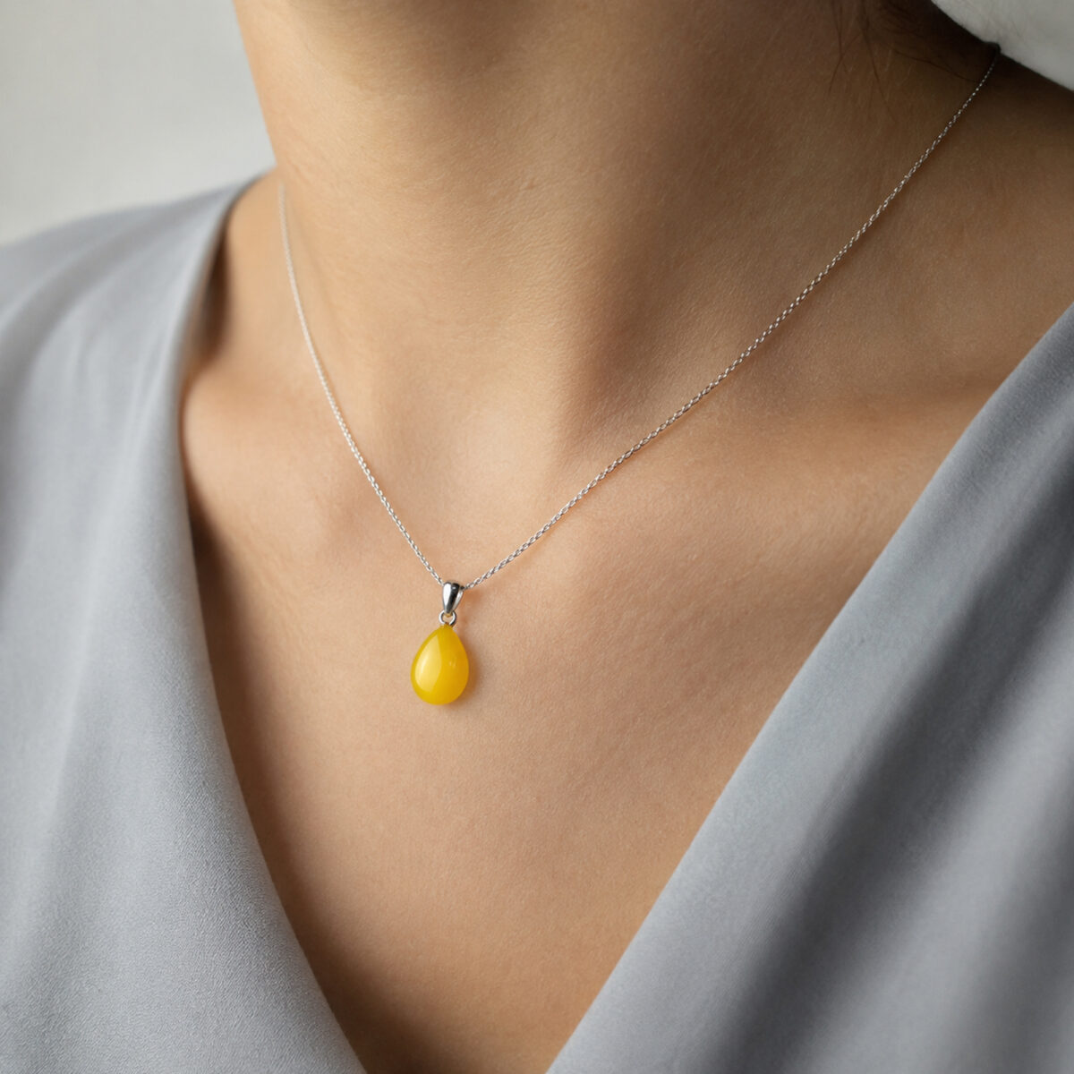 Natural Dainty Classic Teardrop Yellow Baltic Amber Pendant Silver Tiny Gemstone Drop Gift Women, Small Amber Jewelry Vintage Charm Necklace