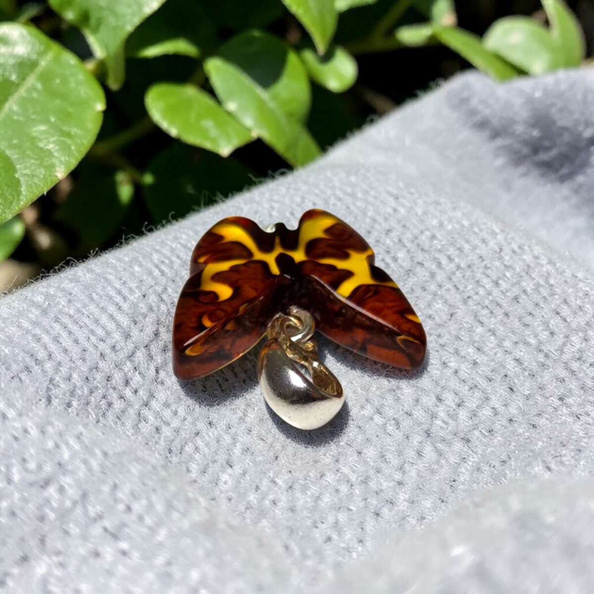 Carved Amber Butterfly Pendant - Image 5