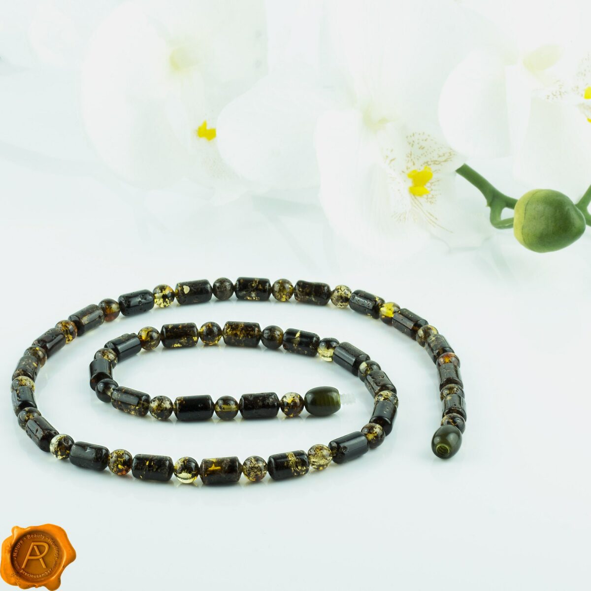 Green Amber Unisex Necklace - Image 3