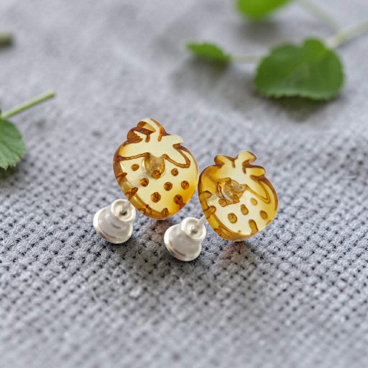 Carved Amber Strawberry Silver Stud Earrings - Image 4