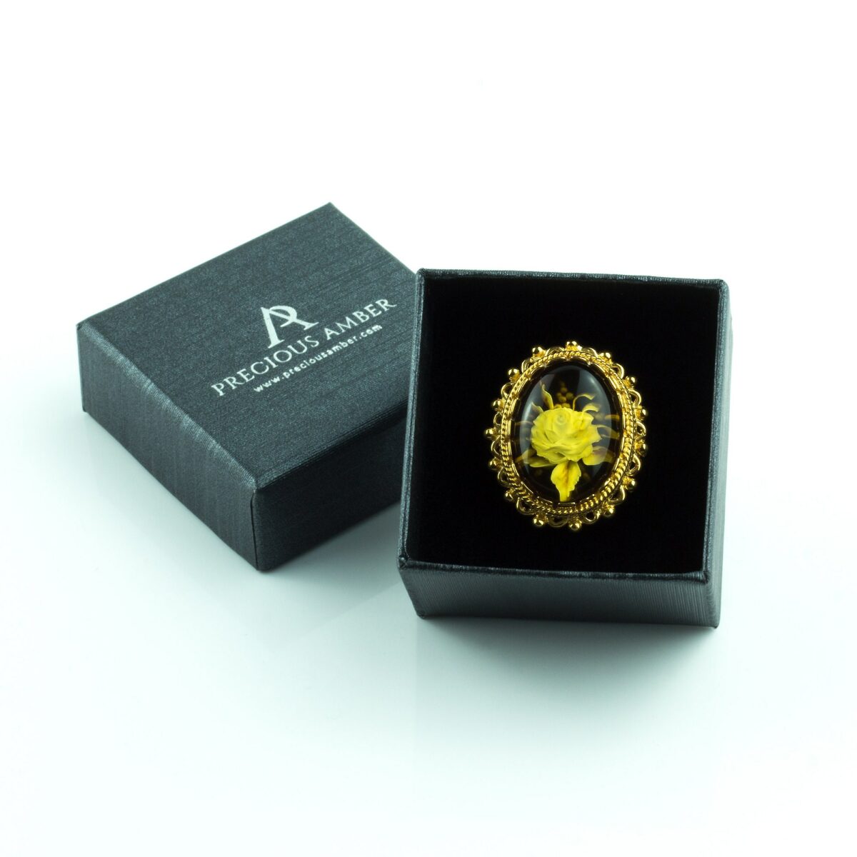 Amber Gold Cameo Ring - Image 5