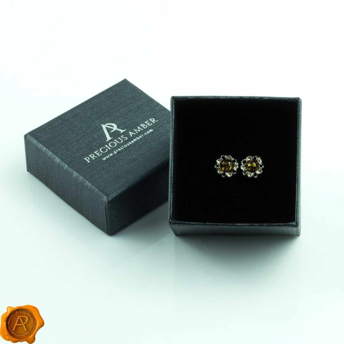 Dainty Green Flower Studs - Image 2