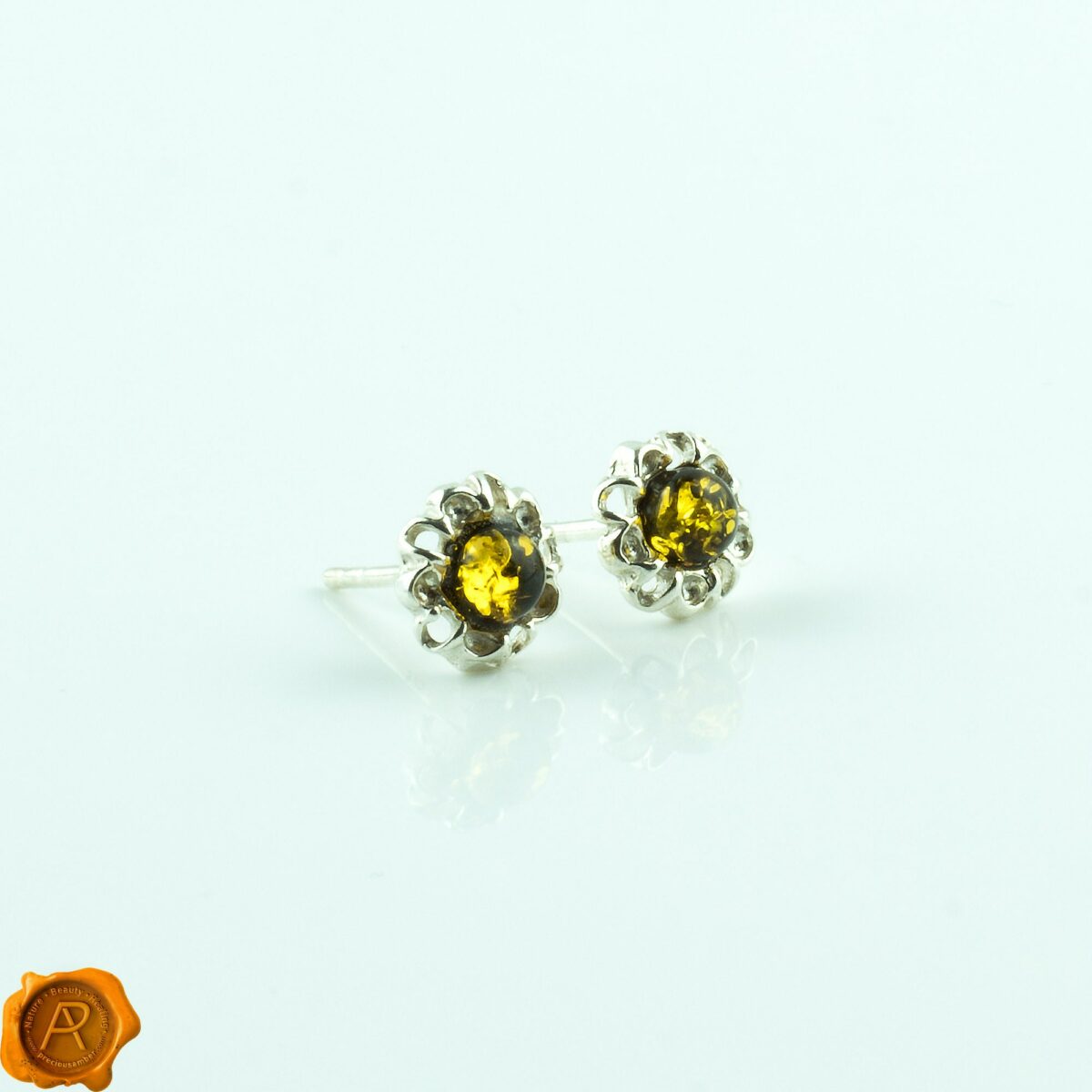 Dainty Green Flower Studs - Image 3