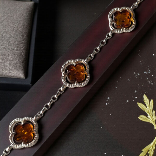 Dainty Four Leaf Clover Bracelet | Honey Baltic Amber Silver Link Bracelet | Lucky Charm Adjustable Gift for Her | Nature Inspired Jewellery
